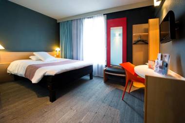 ibis Levallois Perret