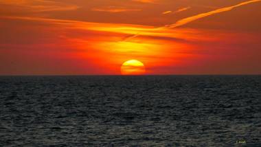 FRONT DE MER ET FALAISE 317 1er Étage Lit fait Wifi Parking