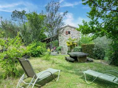 Classy Holiday Home in Les Vans with Shared Swimming Pool