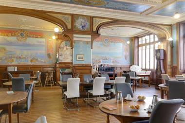 Logis Hôtel Arc en Ciel et SPA