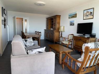 Apartment Les Sables-d'Olonne 2 bedrooms 6 persons - FR-1-422-28