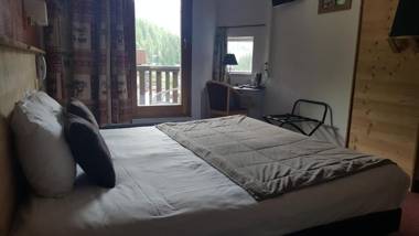 Hôtel L'Escale Blanche