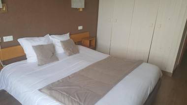 Hôtel L'Escale Blanche