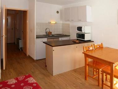 Studio Les Orres 1 pièce 4 personnes - FR-1-322-151