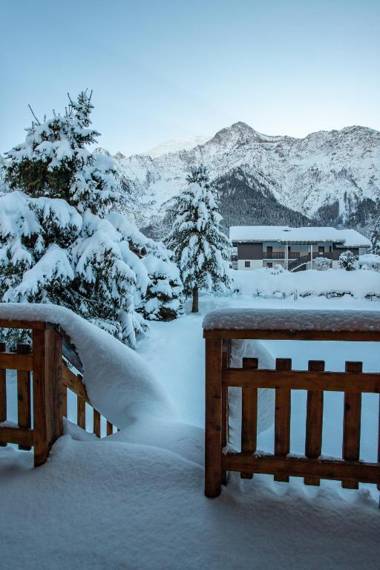 CHALET ANMA - Alpes Travel - LES HOUCHES - sleeps 8
