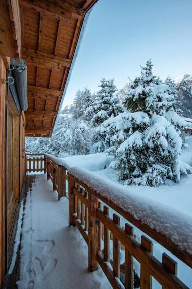 CHALET ANMA - Alpes Travel - LES HOUCHES - sleeps 8