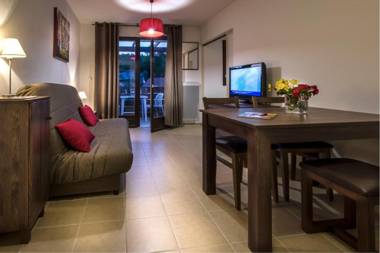 Vacancéole - Résidence Le Clos du Rocher