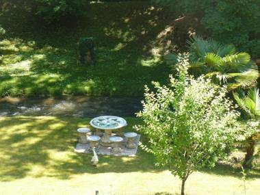 Chambres d'Hôtes & Gites Pouget