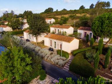 Adonis Les Epesses By Olydea