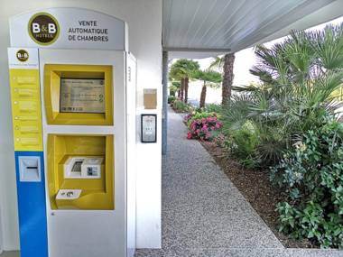 B&B HOTEL Pau Lescar