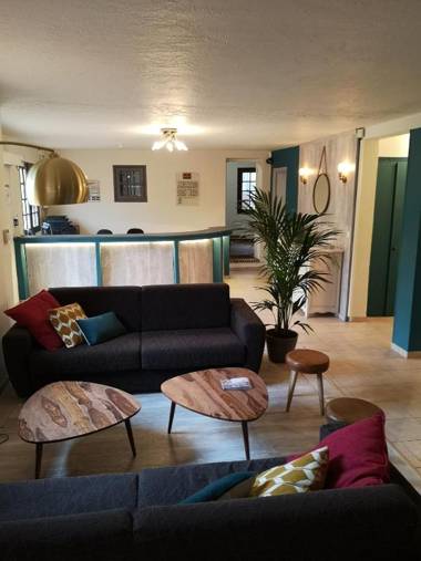 Les Pins Blancs en Provence