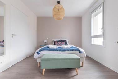 ANAIS - Studio proche gare Wifi arrivée 24 24