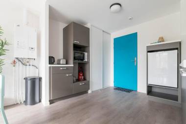 ANAIS - Studio proche gare Wifi arrivée 24 24