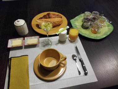 Chambre Rose Blanche