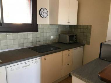 Appartement Le Lavandou 2 pièces 4 personnes - FR-1-308-19