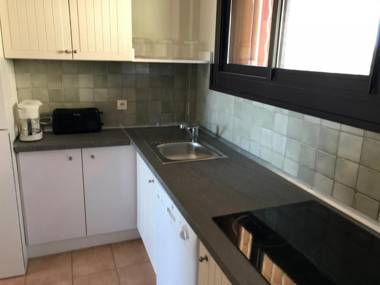 Appartement Le Lavandou 2 pièces 4 personnes - FR-1-308-19