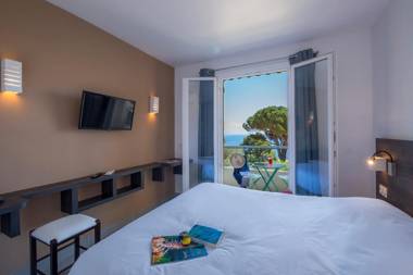 Hôtel-Club du Domaine d'Aiguebelle USSIM Vacances