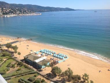 Appartement Le Lavandou 2 pièces 4 personnes - FR-1-308-82