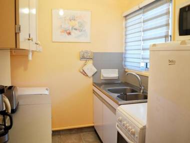 Studio Le Lavandou 1 pièce 4 personnes - FR-1-251-299