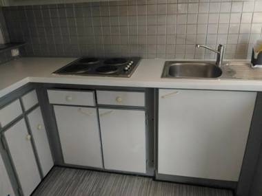 Apartment Bormes-les-Mimosas 2 bedrooms 6 persons - FR-1-308-48