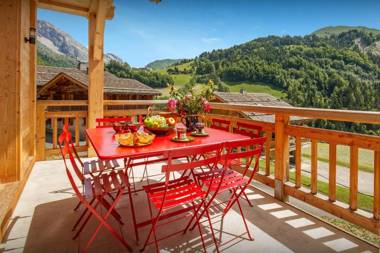 Chalet Le Charmieux - OVO Network