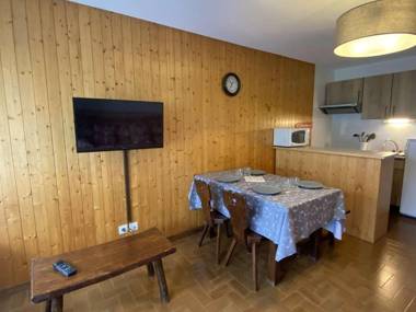 Studio Le Grand-Bornand 1 pièce 4 personnes - FR-1-241-37