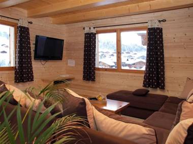 Chalet Le Grand-Bornand 6 pièces 12 personnes - FR-1-467-44