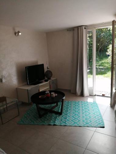 Studio entre Nîmes et Uzès