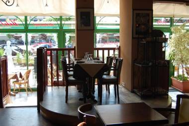 Hôtel Restaurant La Belle Epoque