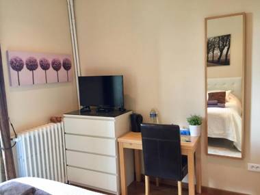 Gites du Caylar - Chambres et Appartments