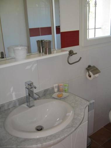 la cigale sous l'olivier