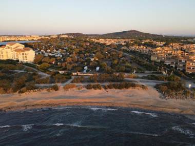 Camping La Clape Village