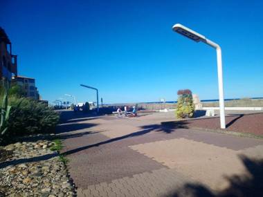 Appartement d'une chambre a Le Barcares a 50 m de la plage avec vue sur la mer et wifi