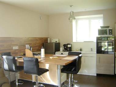 Maison de 2 chambres avec jardin clos et wifi a La Vineuse