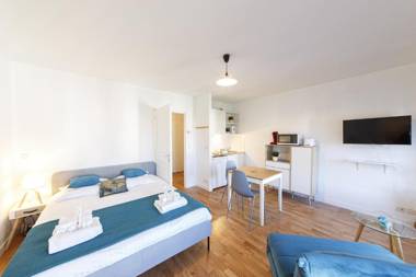 Studio en residence proche gare de Laval