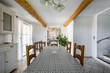 Villa de 3 chambres avec piscine privee jardin amenage et wifi a La Tour d'Aigues