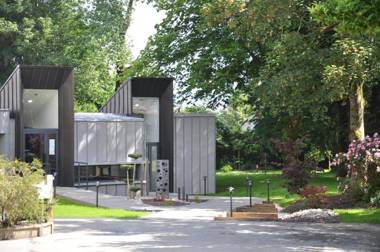 Le Clos Du Pontic Logis et Cit'Hotel