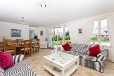 Madame Vacances Les Villas de Fontenelles