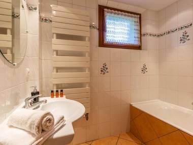 Appartement La Clusaz 4 pièces 8 personnes - FR-1-437-4