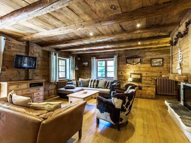 Appartement La Clusaz 6 pièces 10 personnes - FR-1-437-50