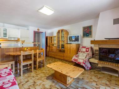 Appartement La Clusaz 3 pièces 6 personnes - FR-1-437-53