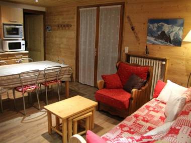 Appartement La Clusaz 3 pièces 6 personnes - FR-1-459-51