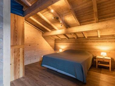 Chalet La Clusaz 5 pièces 8 personnes - FR-1-304-262