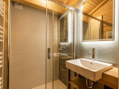 Chalet La Clusaz 5 pièces 8 personnes - FR-1-304-262