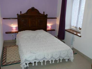 Gîte La Bussière 4 pièces 5 personnes - FR-1-590-161