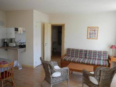 Appartement La Bourboule 3 pièces 4 personnes - FR-1-608-53