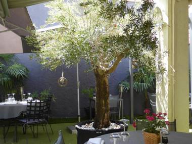 Logis Hôtel La Fenière