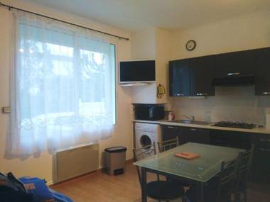 Appartement d'une chambre avec terrasse et wifi a Jonzac
