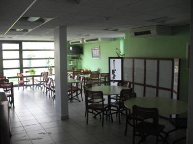 HOME DU BUISSON Hôtel des Familles