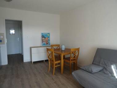Studio Hyères 1 pièce 2 personnes - FR-1-335-131